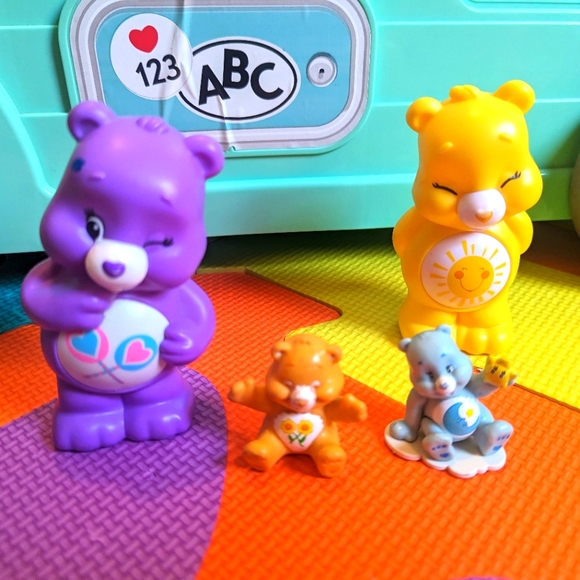 Care Bears Lot Vintage 80s TCFC and 2017 - Picture 1 of 9